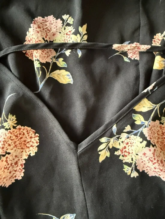 Lush Black Floral Mini Dress Women’s XL Flowy Strappy Swing - Picture 5 of 5